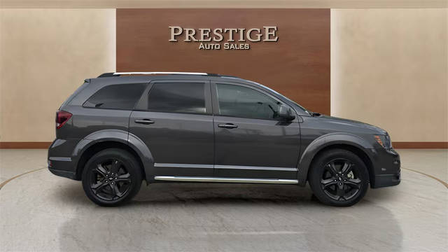2020 Dodge Journey Crossroad FWD photo