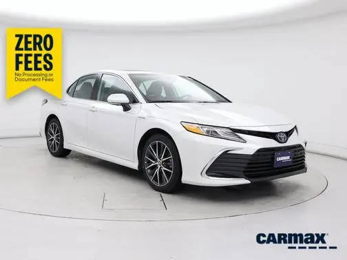 2021 Toyota Camry Hybrid XLE FWD photo
