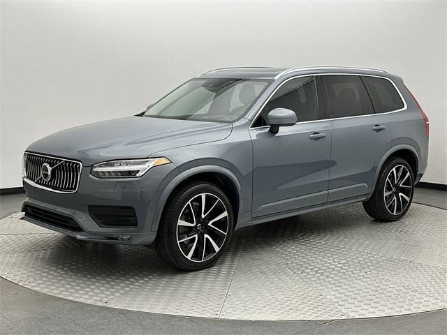 2021 Volvo XC90 Momentum AWD photo