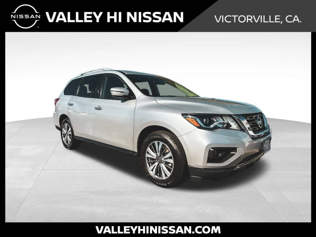 2020 Nissan Pathfinder SV FWD photo