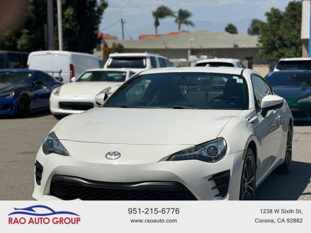 2017 Toyota 86  RWD photo