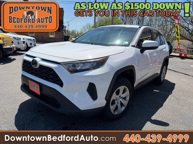 2021 Toyota RAV4 LE AWD photo