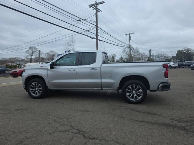 2021 Chevrolet Silverado 1500 LT 4WD photo