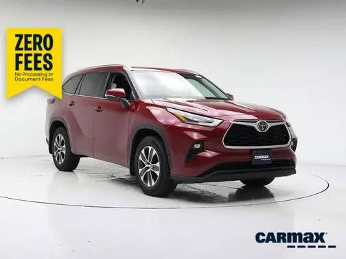 2021 Toyota Highlander XLE AWD photo