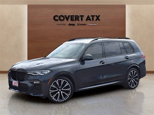 2021 BMW X7 M50i AWD photo