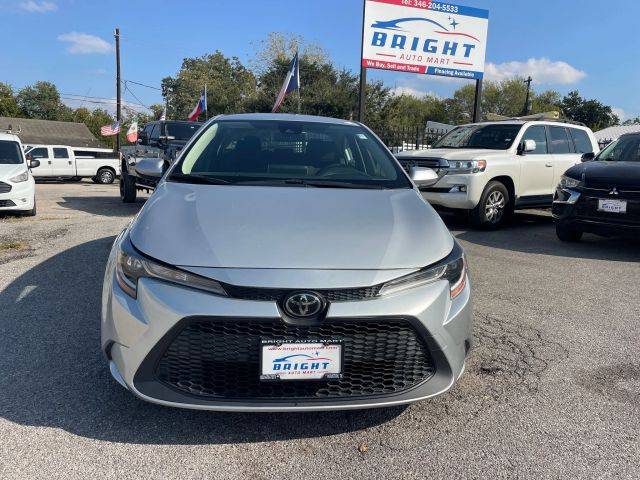 2021 Toyota Corolla LE FWD photo