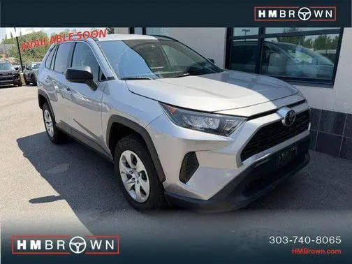 2021 Toyota RAV4 LE AWD photo