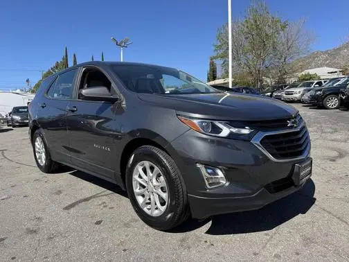 2021 Chevrolet Equinox LS FWD photo