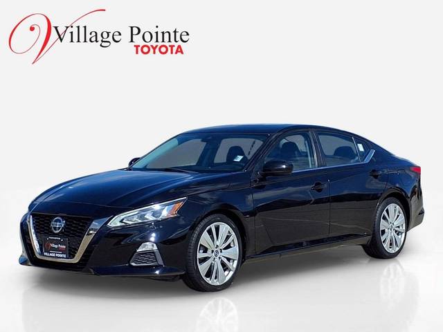 2020 Nissan Altima 2.5 SR FWD photo