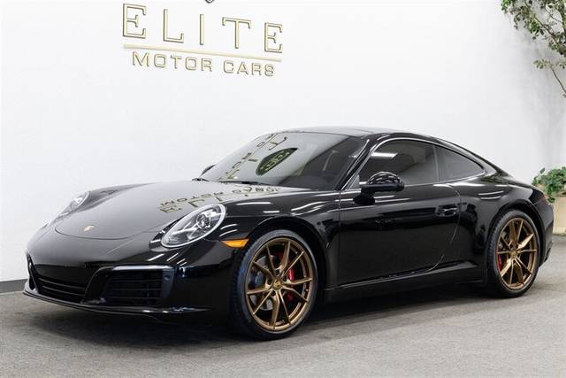 2018 Porsche 911 Carrera RWD photo