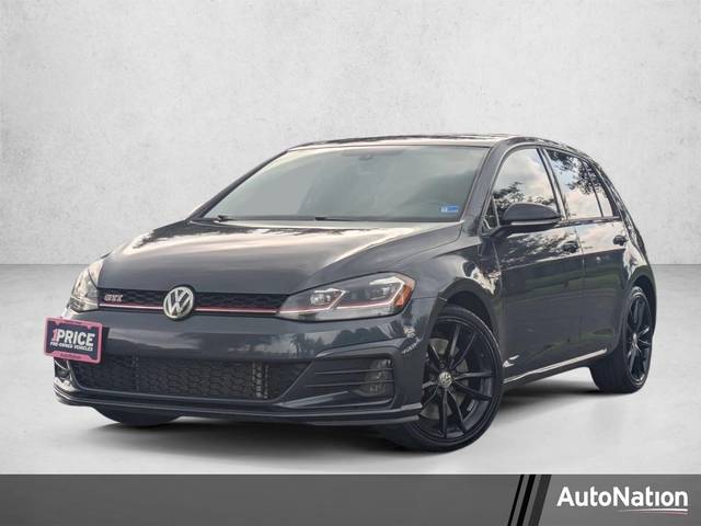 2021 Volkswagen Golf GTI SE FWD photo
