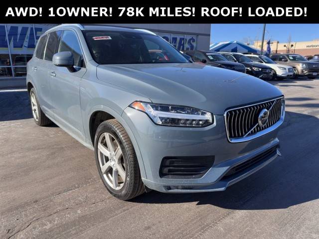 2020 Volvo XC90 Momentum AWD photo