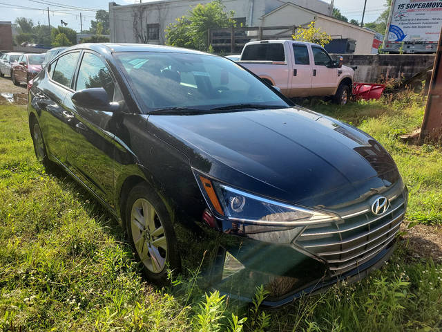 2020 Hyundai Elantra Value Edition FWD photo