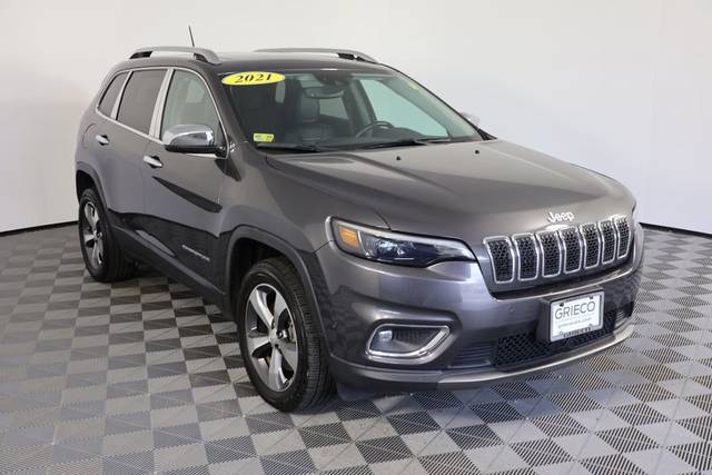 2021 Jeep Cherokee Limited 4WD photo
