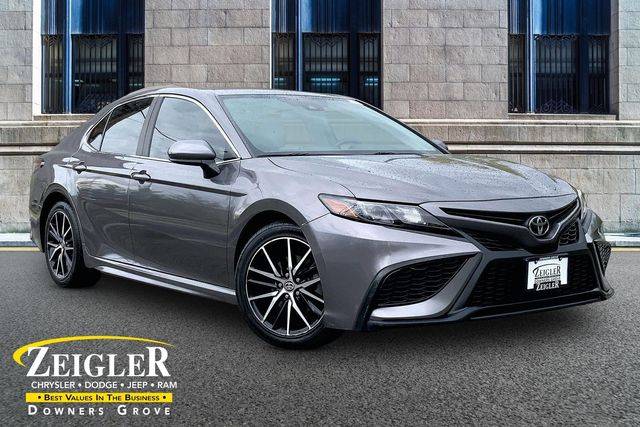2021 Toyota Camry SE FWD photo
