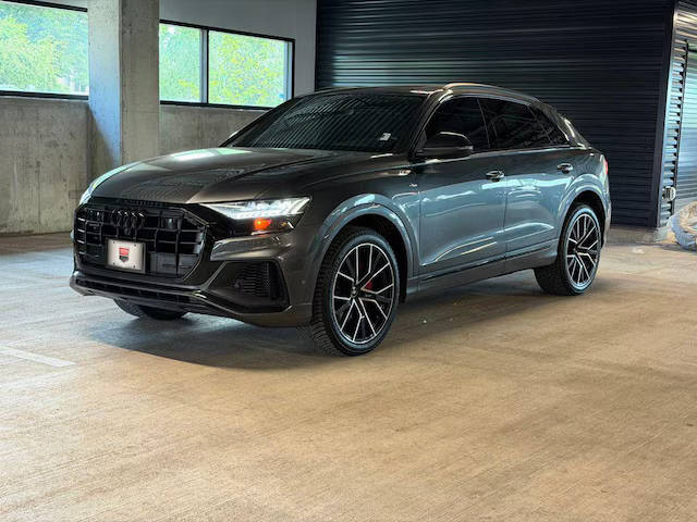 2021 Audi Q8 Premium Plus AWD photo