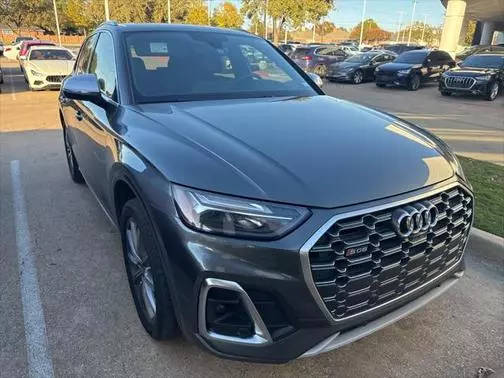 2021 Audi SQ5 Premium Plus AWD photo