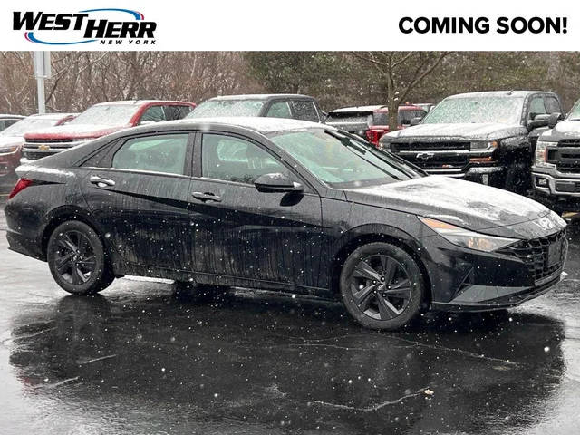 2021 Hyundai Elantra SEL FWD photo