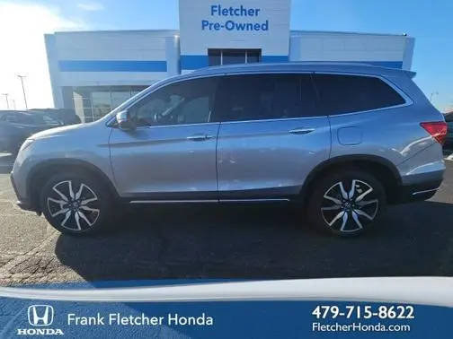 2021 Honda Pilot Touring 8-Passenger AWD photo