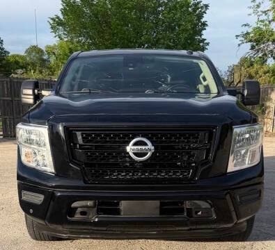 2021 Nissan Titan SV RWD photo