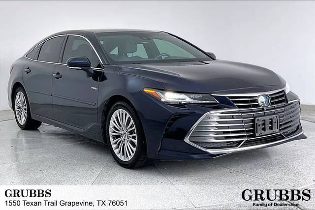 2021 Toyota Avalon Hybrid Limited FWD photo