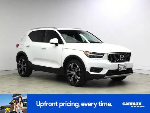 2021 Volvo XC40 Inscription AWD photo