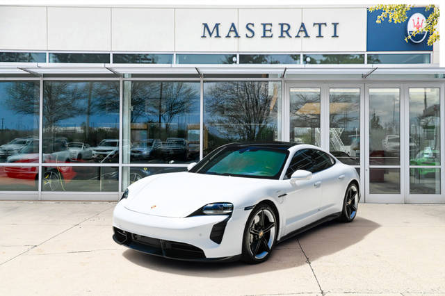 2020 Porsche Taycan Turbo AWD photo