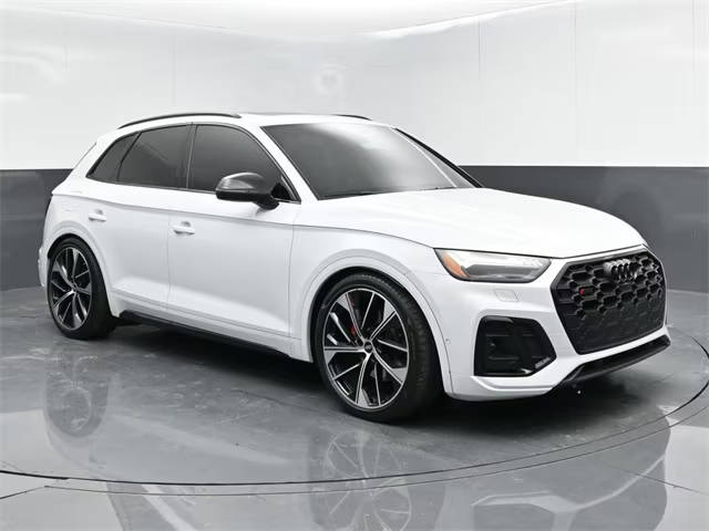 2021 Audi SQ5 Prestige AWD photo