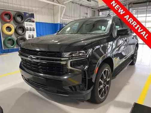 2021 Chevrolet Suburban RST 4WD photo