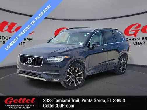 2016 Volvo XC90 T6 Momentum AWD photo