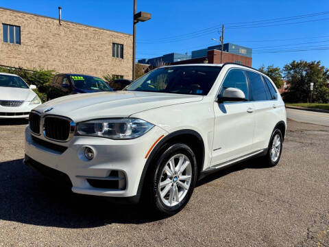 2015 BMW X5 xDrive35i AWD photo
