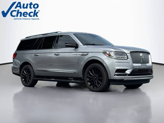 2020 Lincoln Navigator L Reserve 4WD photo