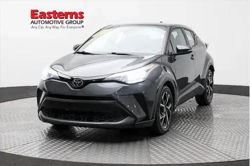 2020 Toyota C-HR XLE FWD photo