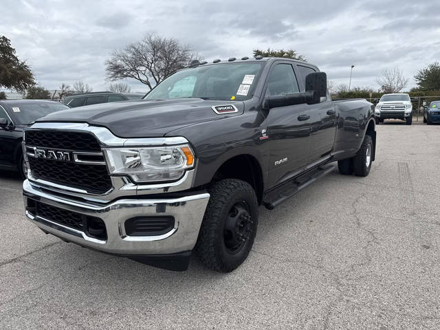 2020 Ram 3500 Tradesman 4WD photo