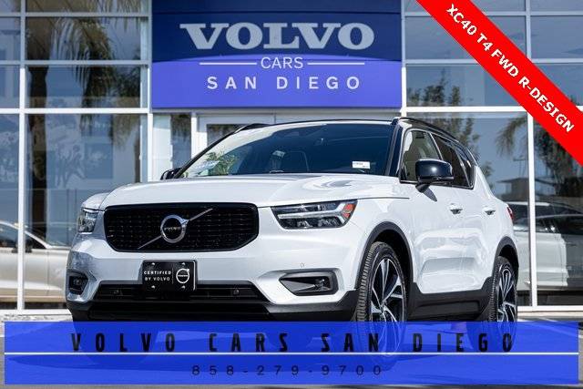 2021 Volvo XC40 R-Design FWD photo