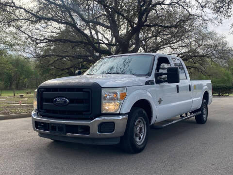 2015 Ford F-250 Super Duty XL RWD photo