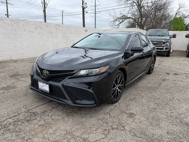 2021 Toyota Camry SE FWD photo