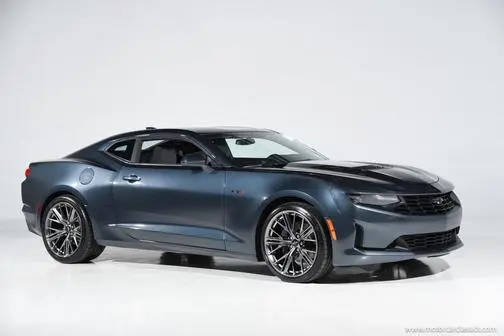 2021 Chevrolet Camaro LT1 RWD photo