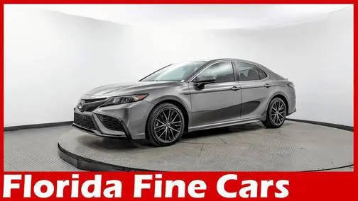 2021 Toyota Camry SE FWD photo