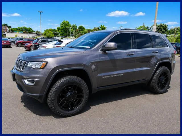2021 Jeep Grand Cherokee Laredo E 4WD photo