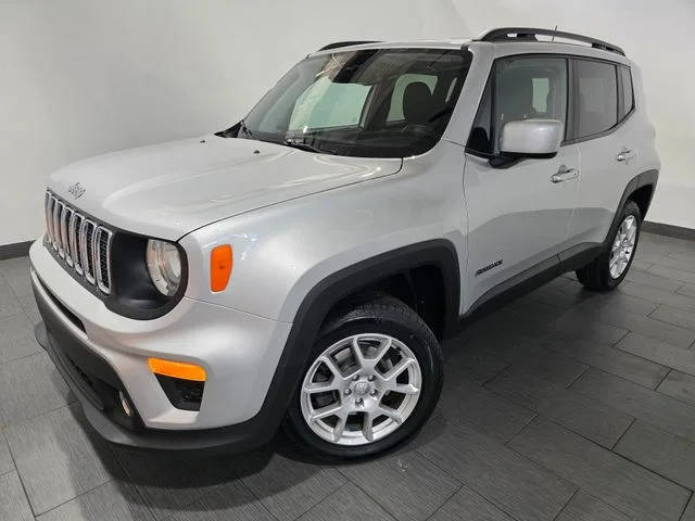 2021 Jeep Renegade Latitude 4WD photo