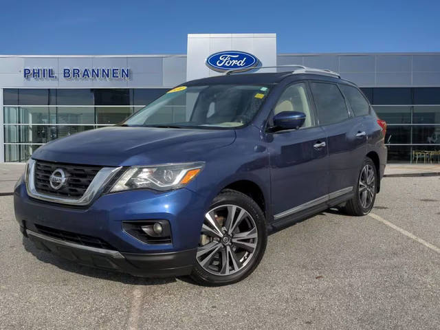 2020 Nissan Pathfinder Platinum FWD photo