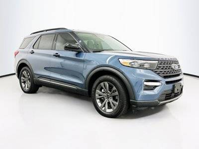 2021 Ford Explorer XLT 4WD photo