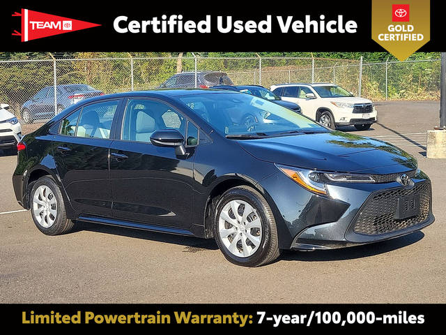 2021 Toyota Corolla LE FWD photo