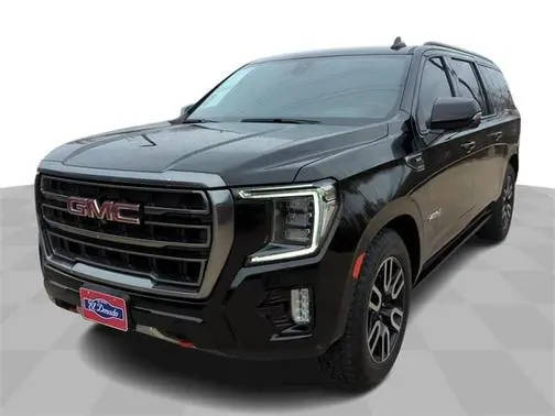 2021 GMC Yukon XL AT4 4WD photo