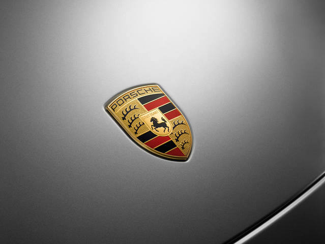 2021 Porsche Macan S AWD photo