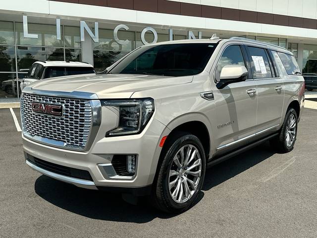2021 GMC Yukon XL Denali 4WD photo