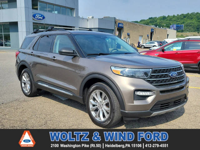 2021 Ford Explorer XLT 4WD photo