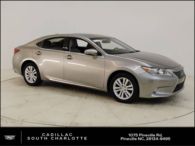 2015 Lexus ES FWD photo