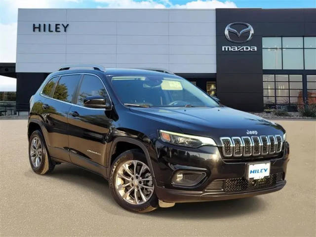 2021 Jeep Cherokee Latitude Lux FWD photo